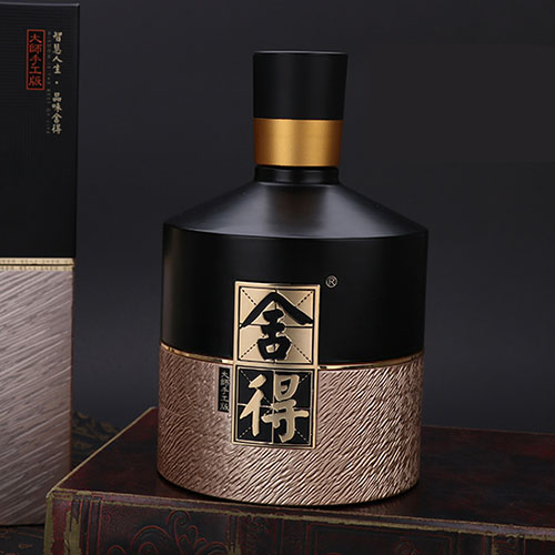 [정품]퉈파이서더주. 대사수공(沱牌舍得酒. 大师手工) 500ml, 52%Vol