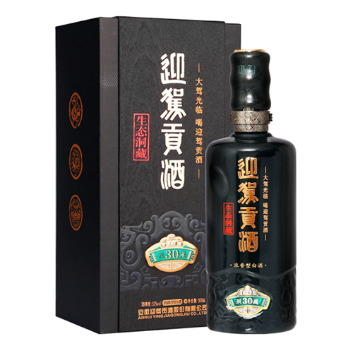 [정품]잉쟈꿍주. 생태동장30(迎驾贡酒. 生态洞藏30) 500ml, 52%vol.